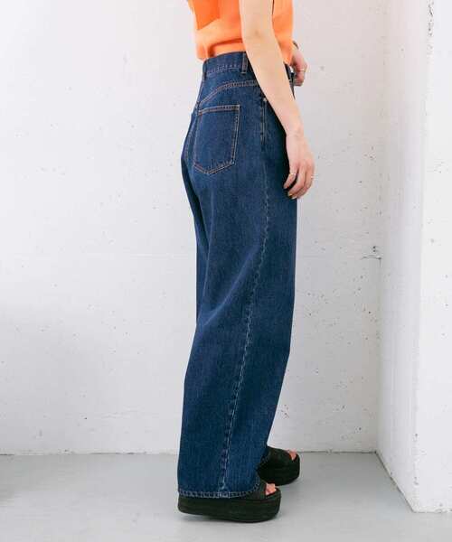 KBF(ケイビーエフ)の「ボーイッシュダメージデニム(デニムパンツ・レディース・ライトブルー/ネイビー/グレー・38/36)」の9枚目の写真