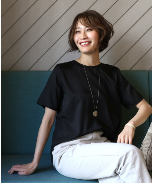 Ehre style（エーレスタイル）の「オフィスで着られるきちんとＴシャツ（Tシャツ/カットソー・レディース・ブラック/ベージュ/ピンク/アイボリー・FREE）」の12枚目の写真