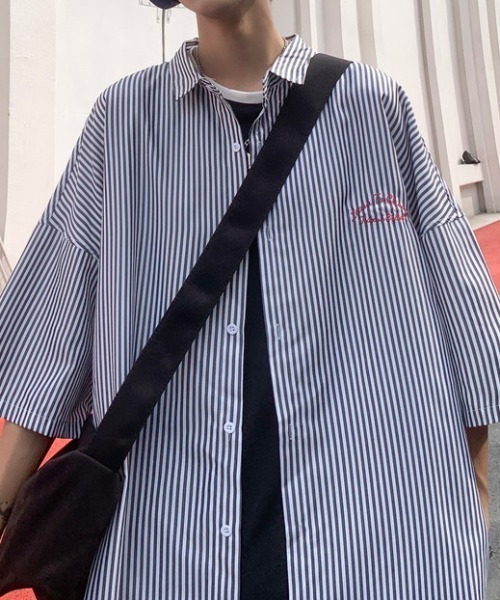 MGV(エムジーヴィー)の「ワンポイント刺繍ストライプシャツ(シャツ/ブラウス・メンズ・ブルー/ブラック/グリーン・LARGE/X-LARGE/MEDIUM)」の13枚目の写真