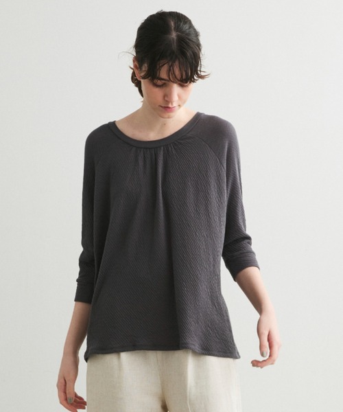 three dots（スリードッツ）の「ウィークエンドドレス クレープガーゼTシャツ（Tシャツ/カットソー・レディース・スミクロ/イエロー/グリーン・X-SMALL/SMALL）」の2枚目の写真