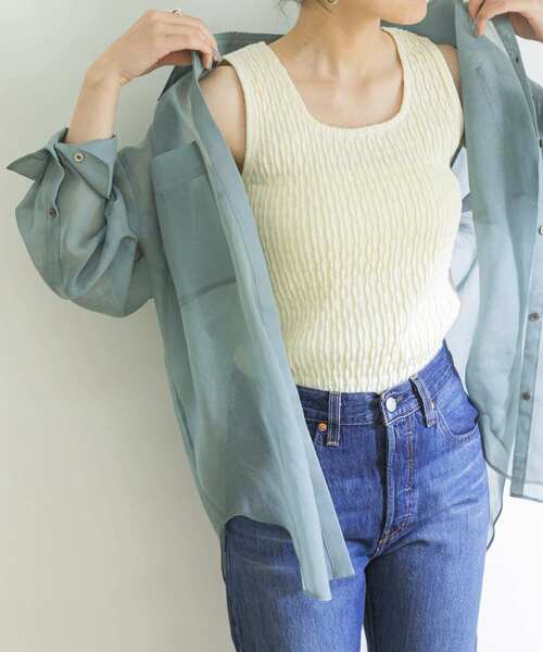 URBAN RESEARCH（アーバンリサーチ）の「ランダムアイレットテレコスクエアタンクトップ（タンクトップ・レディース・カーキ/ブラック/オフホワイト・FREE）」の5枚目の写真