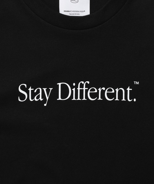 DOUBLE CHEESEBURGER(ダブルチーズバーガー)の「ダブルチーズバーガー Tシャツ -Stay Different.- / DOUBLE CHEESEBURGER T-Shirt -Stay Different.-(Tシャツ/カットソー・メンズ・ホワイト/ブラック・FREE)」の3枚目の写真