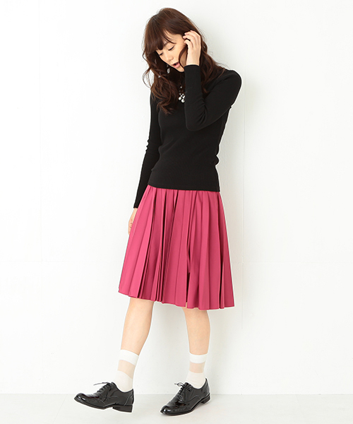 Ray BEAMS（レイビームス）の「SEPTEMBER MOON / エナメル調 アーモンド シューズ（ドレスシューズ・レディース・ブラック/ホワイト/ピンク・22.5cm/25.0cm/23.0cm/24.0cm/24.5cm/23.5cm）」の14枚目の写真