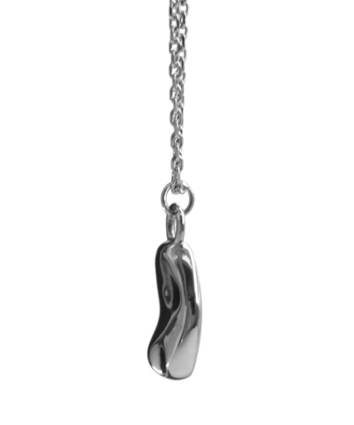 LHME(エルエイチエムイー)の「LHME バロックオーバルネックレス/サージカルステンレス316L(金属アレルギー対応)(ネックレス・レディース・シルバー/ゴールド・45cm)」の4枚目の写真