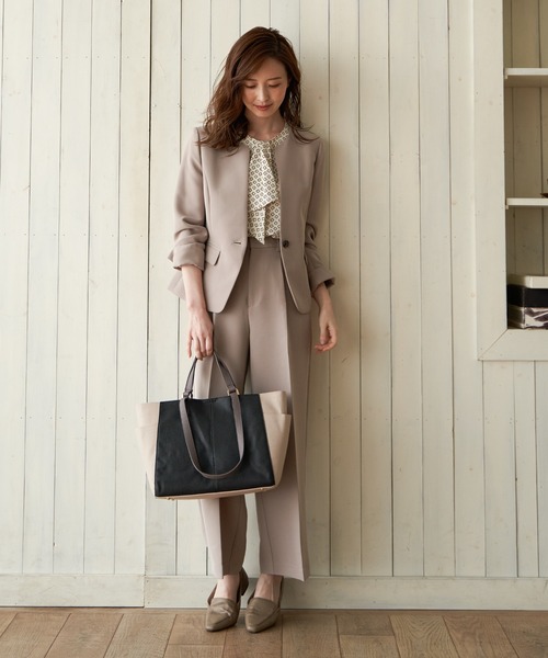 IKKA LOUNGE（イッカラウンジ）の「【BeasySmart】ウォッシャブルキーネックジャケット（テーラードジャケット・レディース・ブラック/ブラウン・M/L）」の6枚目の写真