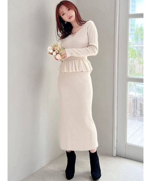 RESEXXY（リゼクシー）の「ペプラムデザインニットトップス【セットアップ着用可能】（ニット/セーター・レディース・ブラック/ベージュ/ピンク・FREE）」の8枚目の写真