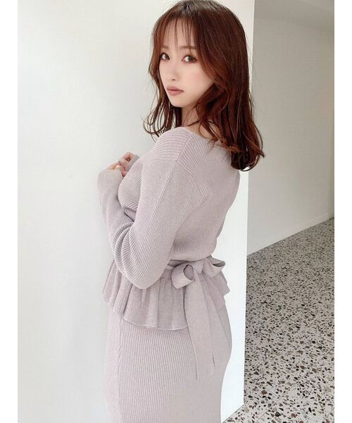RESEXXY（リゼクシー）の「ペプラムデザインニットトップス【セットアップ着用可能】（ニット/セーター・レディース・ブラック/ベージュ/ピンク・FREE）」の11枚目の写真