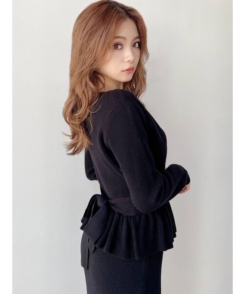 RESEXXY（リゼクシー）の「ペプラムデザインニットトップス【セットアップ着用可能】（ニット/セーター・レディース・ブラック/ベージュ/ピンク・FREE）」の15枚目の写真