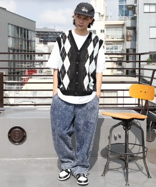 8(eight)(エイト)の「前身ジャガードニットジレ(ベスト・メンズ・ブラック/ネイビー・LARGE/MEDIUM)」の5枚目の写真