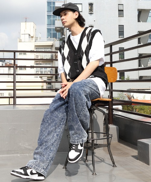 8(eight)(エイト)の「前身ジャガードニットジレ(ベスト・メンズ・ブラック/ネイビー・LARGE/MEDIUM)」の10枚目の写真