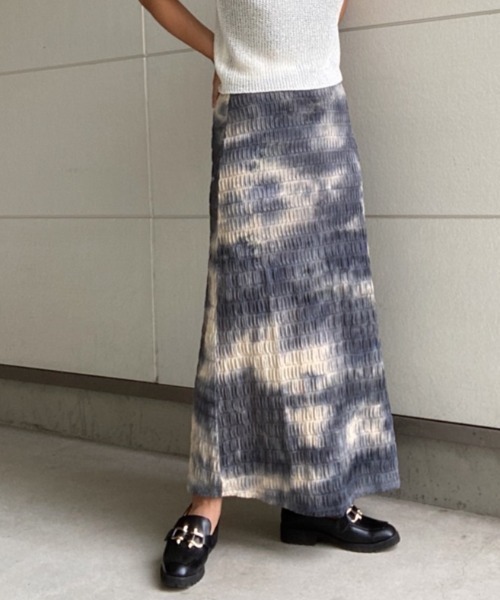 AMAIL(アマイル)の「Soft blurred skirt(スカート・レディース・ブラック/ブラウン・FREE)」の1枚目の写真