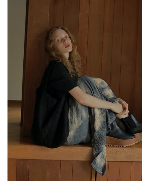 AMAIL(アマイル)の「Soft blurred skirt(スカート・レディース・ブラック/ブラウン・FREE)」の14枚目の写真