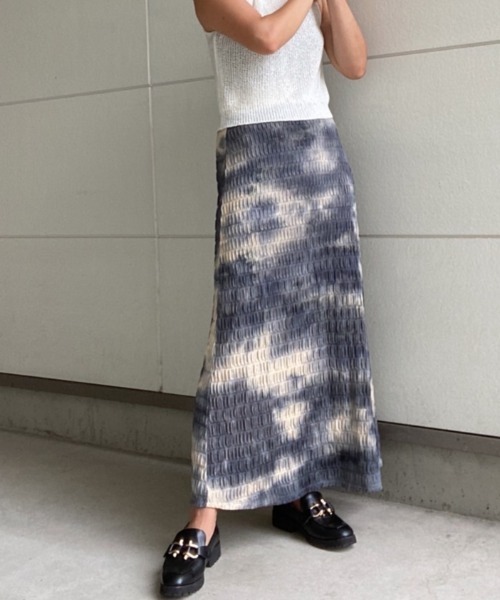 AMAIL(アマイル)の「Soft blurred skirt(スカート・レディース・ブラック/ブラウン・FREE)」の17枚目の写真