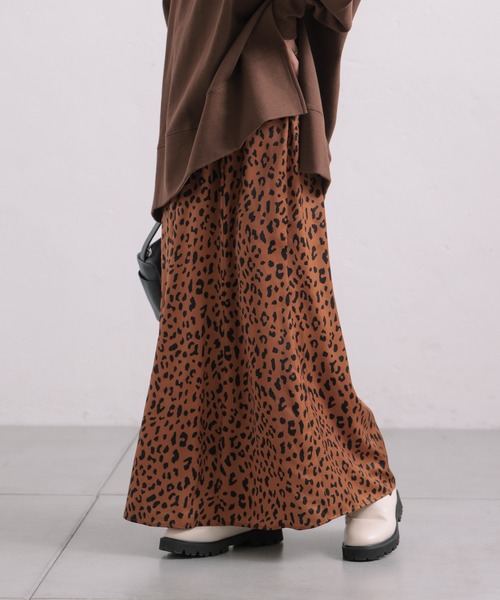 CIAOPANIC TYPY（チャオパニックティピー）の「■【2WAY】シルエットサテンスカート（スカート・レディース・ブラウン/イエロー/ブラック/ブルー・ONE SIZE）」の6枚目の写真