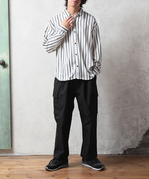 Art re A select（アトリエセレクト）の「DRAPE OVERSIZED STRIPESHIRTS/トロミファブリック ストライプ長袖オーバーサイズシャツ（シャツ/ブラウス・メンズ・ホワイト系その他/ブラック系その他・M/L）」の11枚目の写真