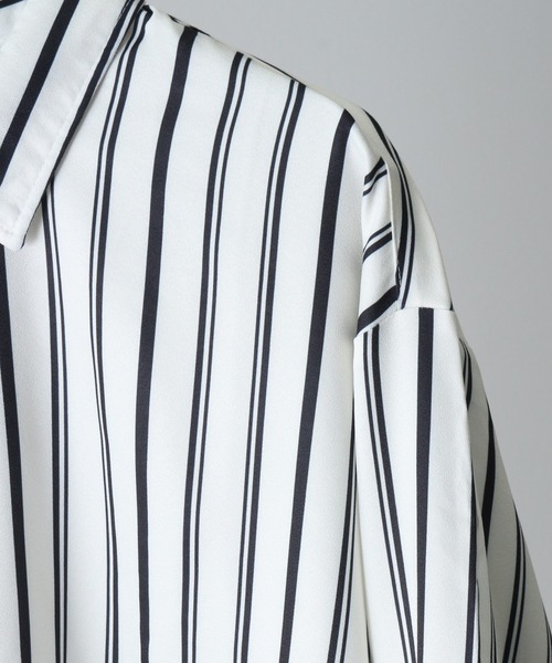 Art re A select（アトリエセレクト）の「DRAPE OVERSIZED STRIPESHIRTS/トロミファブリック ストライプ長袖オーバーサイズシャツ（シャツ/ブラウス・メンズ・ホワイト系その他/ブラック系その他・M/L）」の13枚目の写真