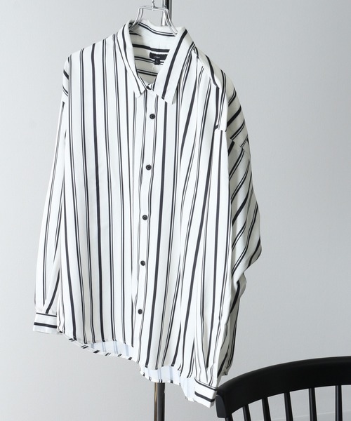 Art re A select（アトリエセレクト）の「DRAPE OVERSIZED STRIPESHIRTS/トロミファブリック ストライプ長袖オーバーサイズシャツ（シャツ/ブラウス・メンズ・ホワイト系その他/ブラック系その他・M/L）」の6枚目の写真