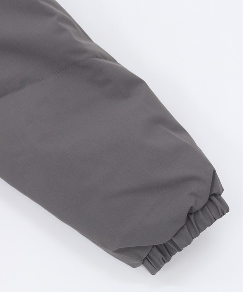 GIORDANO（ジョルダーノ）の「[ GIORDANO ]パデッドフードルーズジャケット | 撥水/防風（ダウンジャケット/コート・レディース・グレー/ベージュ・MEDIUM/LARGE/X-LARGE）」の4枚目の写真
