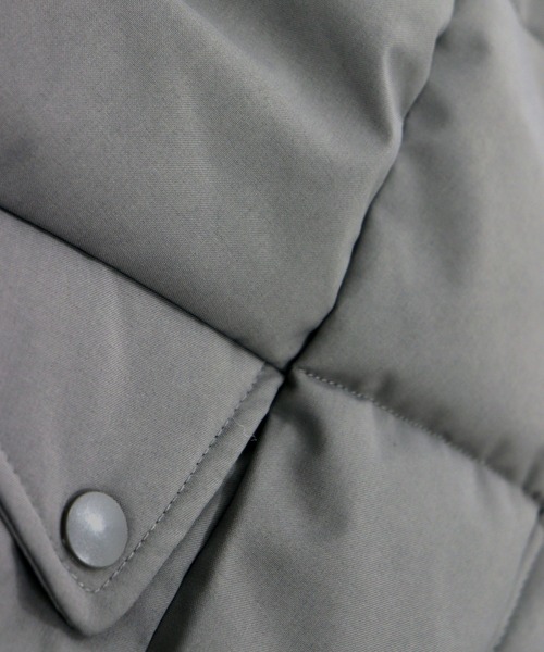 GIORDANO（ジョルダーノ）の「[ GIORDANO ]パデッドフードルーズジャケット | 撥水/防風（ダウンジャケット/コート・レディース・グレー/ベージュ・MEDIUM/LARGE/X-LARGE）」の5枚目の写真