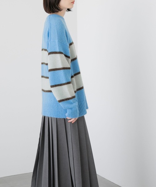 yuw（ユウ）の「モヘアクループルオーバー　172561（ニット/セーター・レディース・ブルー/ネイビー/イエロー/ピンク・FREE）」の8枚目の写真