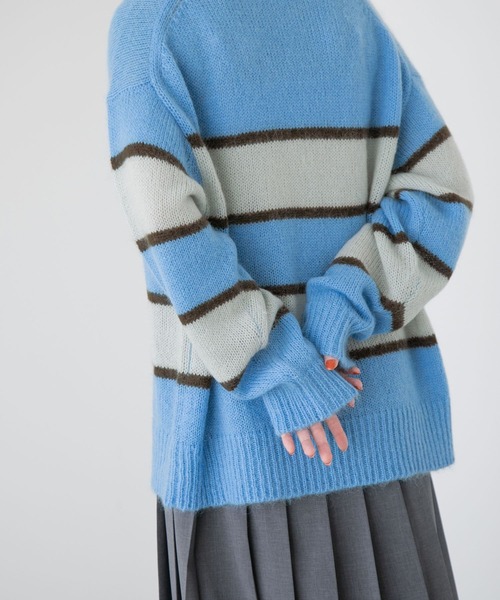 yuw（ユウ）の「モヘアクループルオーバー　172561（ニット/セーター・レディース・ブルー/ネイビー/イエロー/ピンク・FREE）」の10枚目の写真