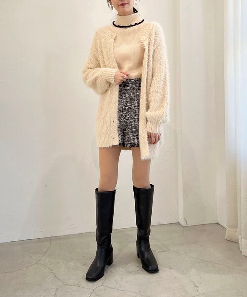 MAJESTIC LEGON（マジェスティックレゴン）の「コンパクトショートパンツ（その他パンツ・レディース・ベージュ/ホワイト系その他/ブラック系その他・MEDIUM）」の6枚目の写真