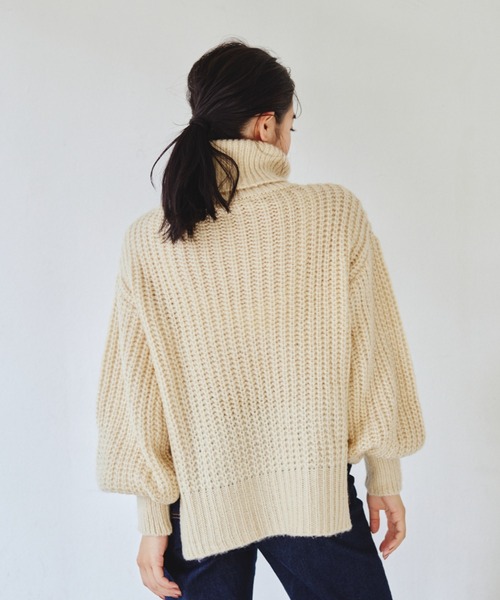 idem（イデム）の「low gauge turtleneck knit/ローゲージオフタートルニット（ニット/セーター・レディース・アイボリー/チャコールグレー/ピンク・FREE）」の14枚目の写真