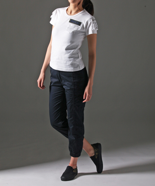 AVIREX（アヴィレックス）の「【In Red掲載アイテム】avirex/アヴィレックス/スリッポン/FREEDOM/フリーダム（スリッポン・レディース・ブラック/ネイビー/カモフラージュ/ホワイト・23cm/24cm/25cm/24/25/23/27.5/27/28/25.5/26/26.5）」の15枚目の写真