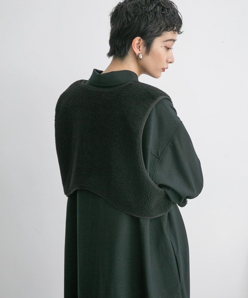 KBF（ケイビーエフ）の「ボアベストSET中綿ミドルコート（その他アウター・レディース・ライトグレー/ブラック・ONE）」の18枚目の写真