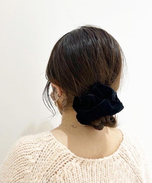 flower（フラワー）の「ゴージャスベロアシュシュ（シュシュ・レディース・ブラック/ブラウン・FREE）」の18枚目の写真