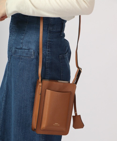 FUNALIVE（ファンアライブ）の「Craig キーチャーム付きオーバーポケットスマホポーチ/スマホショルダー（ショルダーバッグ・メンズ・グレイッシュベージュ/ブラック/アイボリー/ネイビー/キャメル・F）」の22枚目の写真