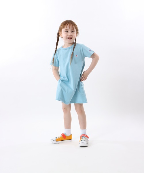 Champion（チャンピオン）の「【Champion/チャンピオン】キッズ ベーシック チュニックTシャツ（チュニック・キッズ・サックスブルー・150/100/160/140/130/120/110）」の3枚目の写真