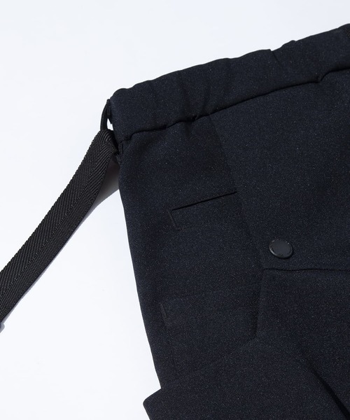 F/CE. （エフシーイー）の「F/CE. LIGHTWEIGHT BALLOON CROPPED PANTS / エフシーイー ライトウェイト バルーンクロップドパンツ（その他パンツ・メンズ・ダークネイビー/チャコールグレー/オリーブ・MEDIUM/LARGE）」の17枚目の写真