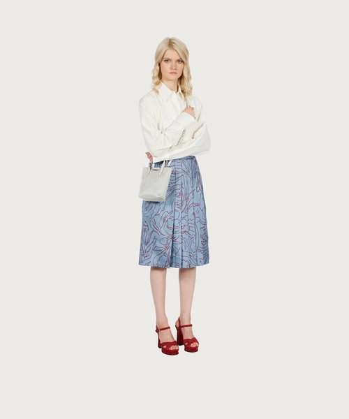 FERRAGAMO(フェラガモ)の「ミニ トートバッグ(ハンドバッグ・レディース・シルバー・ONE SIZE)」の4枚目の写真