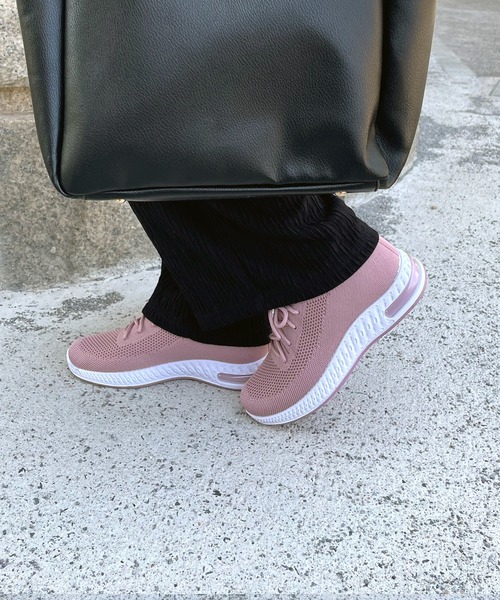 LUGG NAGG(ラグナグ)の「【エアー入り】幅広伸縮ニットスニーカー(スニーカー・レディース・ピンク/グレー/ブラック/ベージュ・23.5cm/23.0cm/24.0cm/24.5cm/22.5cm)」の16枚目の写真