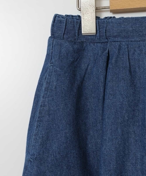 a.v.v（アーヴェヴェ）の「[140-150]タックフレアスカート（スカート・キッズ・ブルー/ブラック・140/150）」の6枚目の写真