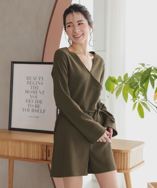 DONOBAN（ドノバン）の「カシュクールオールインワン ラッシュガード 水着（ラッシュガード・レディース・ブラック/ブラウン/カーキ・F）」の20枚目の写真