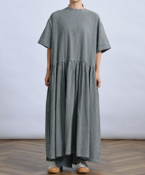 folka（フォルカ）の「1-ウエスト ギャザー 半袖 ２ｗａｙ コットン ロング  シアー シャツ ワンピース（ワンピース・レディース・アイボリー/ブラック×ホワイト・FREE）」の17枚目の写真