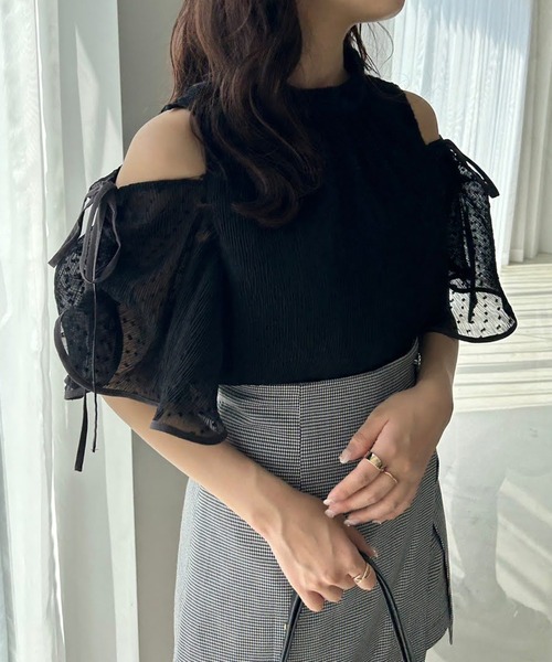 one after another NICE CLAUP（ワンアフターアナザーナイスクラップ）の「肩あき/マルチWAY/プリーツブラウス（シャツ/ブラウス・レディース・ベージュ系その他/アイボリー/ブラック/グレー系その他・FREE）」の21枚目の写真