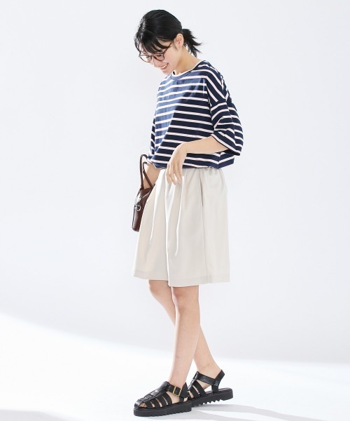 Le temps riche（ルタンリッシュ）の「【セットアップ対応】ツータックセンタープレスハーフパンツ＜Le temps riche＞（その他パンツ・レディース・ベージュ/チャコールグレー・M/LL/L）」の7枚目の写真