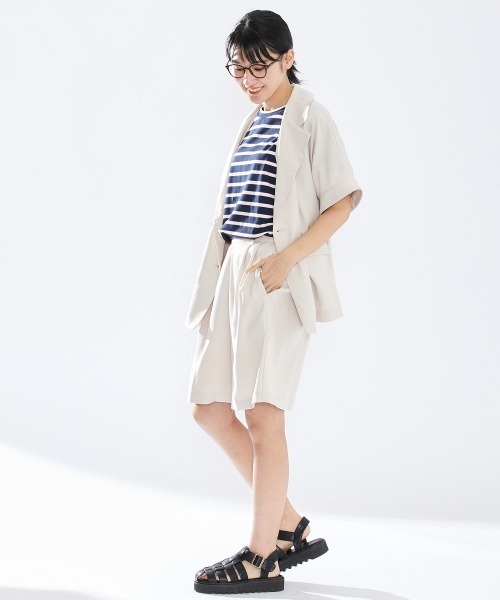 Le temps riche（ルタンリッシュ）の「【セットアップ対応】ツータックセンタープレスハーフパンツ＜Le temps riche＞（その他パンツ・レディース・ベージュ/チャコールグレー・M/LL/L）」の14枚目の写真