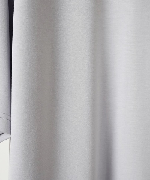 Confirm(コンファーム)の「ベーシック / リンガー ルーズシルエット ドレープとろみTシャツ【Confirm】(Tシャツ/カットソー・メンズ・ブラック/チャコールグレー/グレー/ブラック系その他/ホワイト系その他/ホワイト/ベージュ・M/L)」の15枚目の写真