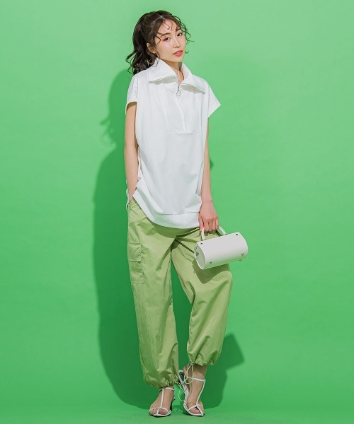 VICKY（ビッキー）の「【光沢感のある素材で女性らしい】ナイロンカーゴパンツ《手洗い可能》（カーゴパンツ・レディース・ライトブルー/グリーン/ベージュ・M）」の11枚目の写真