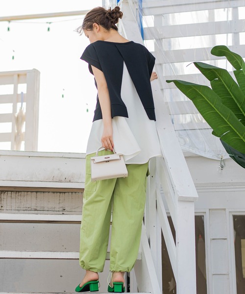 VICKY（ビッキー）の「【光沢感のある素材で女性らしい】ナイロンカーゴパンツ《手洗い可能》（カーゴパンツ・レディース・ライトブルー/グリーン/ベージュ・M）」の14枚目の写真