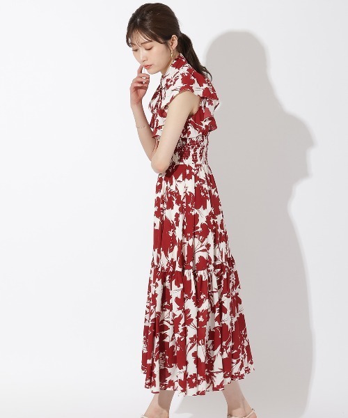 AND COUTURE（アンドクチュール）の「フラワーティアードシャツ