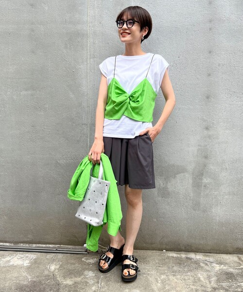 Rie Miller（リエミラー）の「ビスチェ付ドロップショルダーTシャツ（Tシャツ/カットソー・レディース・ブラック/グリーン/ライトグレー・38）」の11枚目の写真