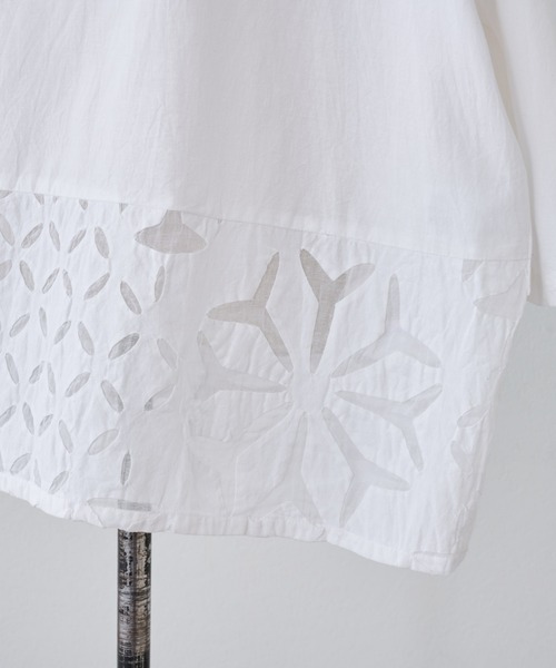 BEARDSLEY（ビアズリー）の「裾切り替えハンドステッチブラウス（シャツ/ブラウス・レディース・ホワイト/ブラック・FREE）」の12枚目の写真
