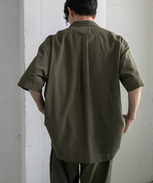 FORK&SPOON（フォークアンドスプーン）の「『セットアップ対応』『速乾』FORK&SPOON　Tec Linen S/S Shirts（シャツ/ブラウス・メンズ・ブラック/カーキ・4/5）」の3枚目の写真