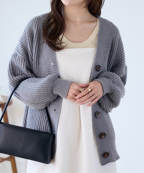 Ada.（エイダ）の「マーブルボタン オーバーサイズ カーディガン