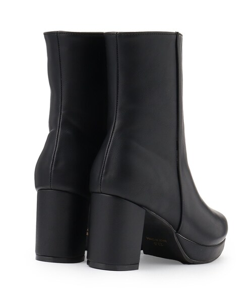 SHOO・LA・RUE（シューラルー）の「◆ストーム付きショートブーツ（ブーツ・レディース・ナチュラル/キャメル/ブラック・35/45）」の8枚目の写真